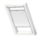 Verduisterend plissegordijn, witte zijgeleiders en module, leveren en plaatsen